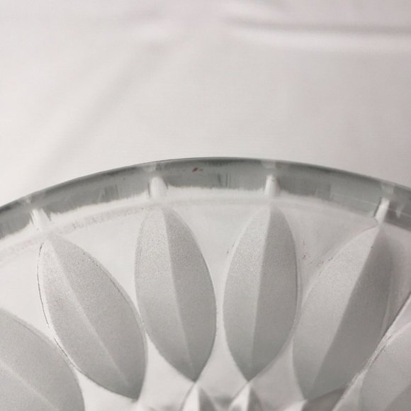 Vintage Footed Crystal Clear Cut Glass Bud Vase Oval Leaf Fern Pattern Frosted - Picture 5 of 12